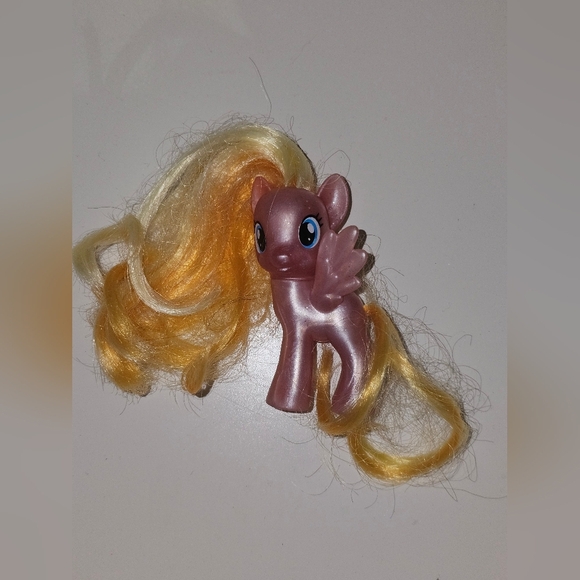 My Little Pony MLP G4 Pearlized Meadow Flower - Picture 4 of 4